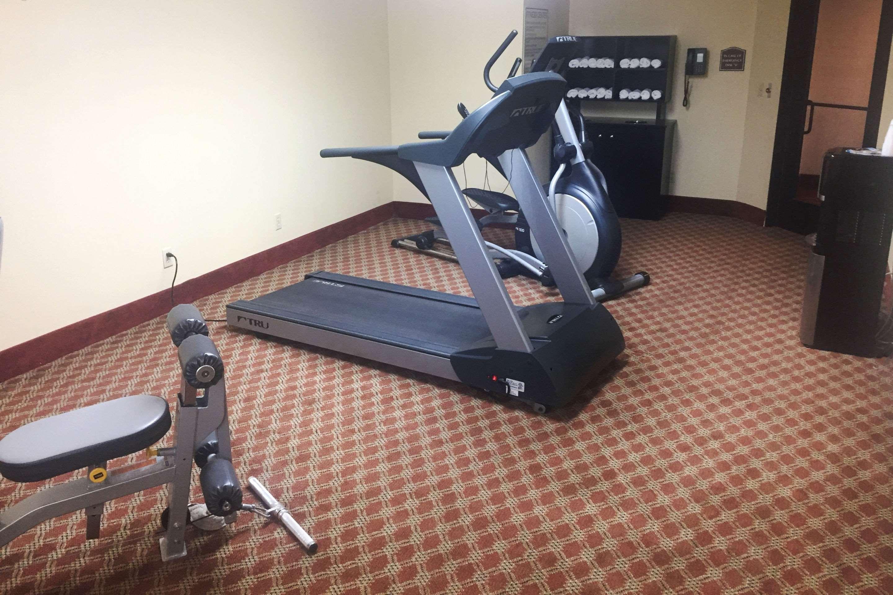 Comfort Inn & Suites Harrisonville Екстериор снимка